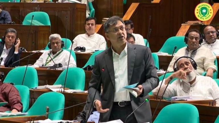 সংসদের চলতি অধিবেশনে রেকর্ড সংখ্যক বিল পাশ: জুলাই যোদ্ধাদের কল্যাণে বিশেষ আইন প্রণয়ন