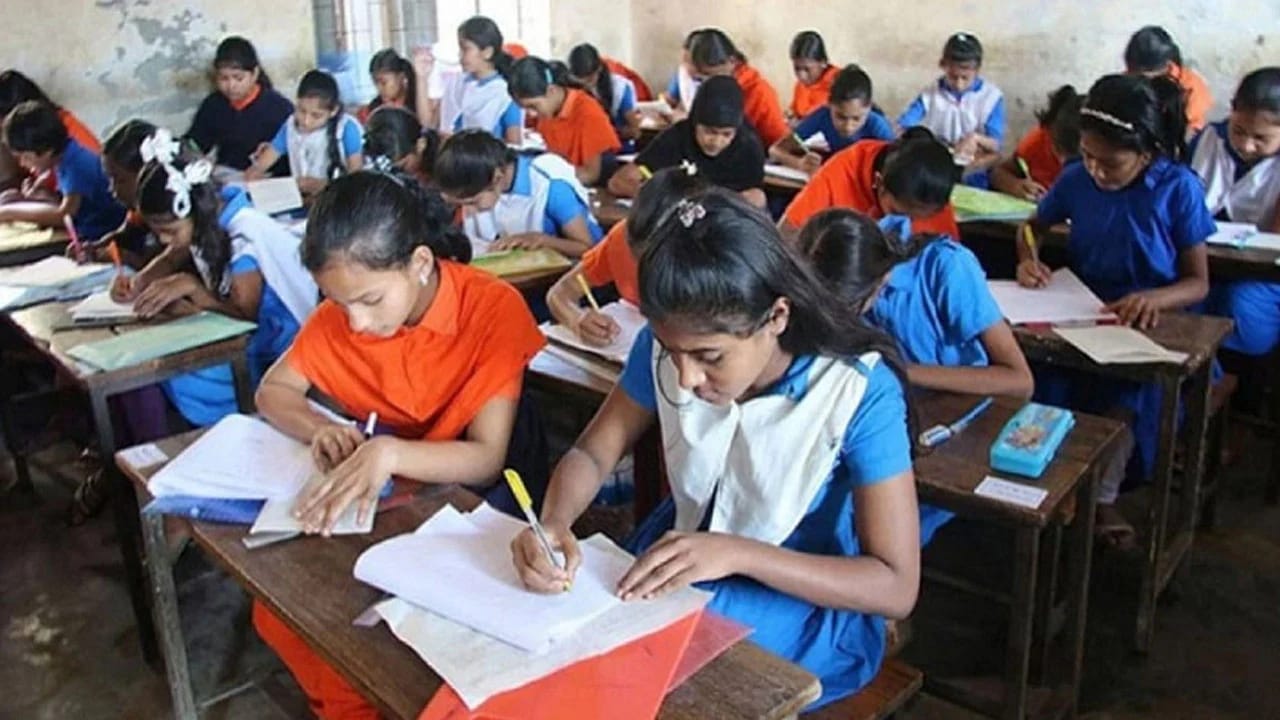 আগামীকাল প্রকাশিত হচ্ছে জুনিয়র বৃত্তি পরীক্ষার ফলাফল: অপেক্ষায় হাজারো শিক্ষার্থী