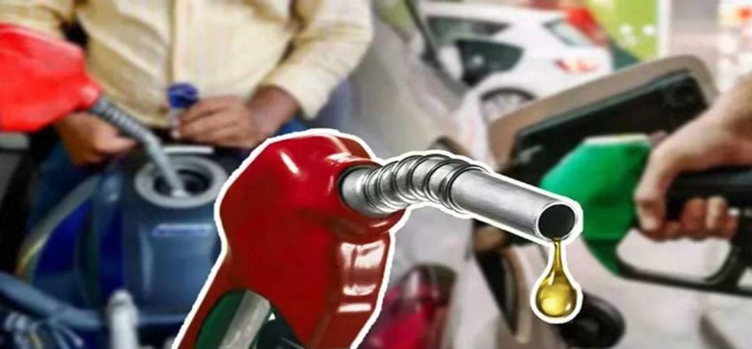 ভূরাজনৈতিক সংঘাত ও হরমুজ প্রণালিতে জাহাজ চলাচল ব্যাহত হওয়ায় বিশ্ববাজারে তেলের মূল্যে বড় লাফ