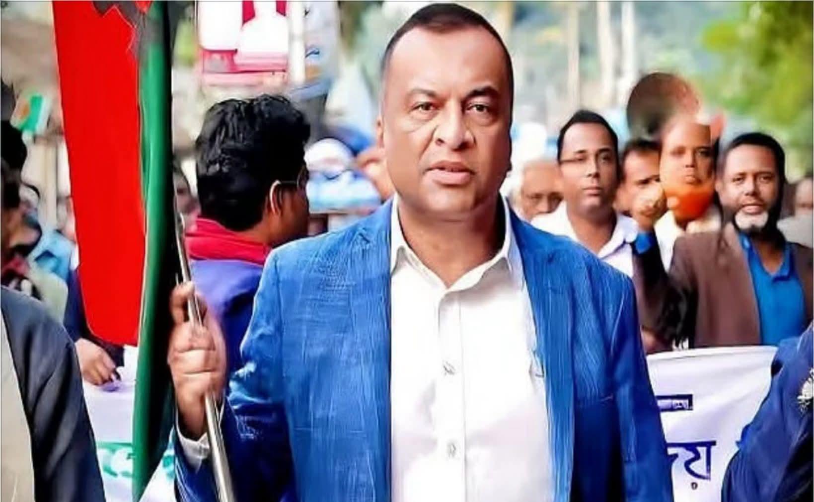 জয়পুরহাটে ল্যাপটপ বিতরণ ও সার ডিলারশিপ নিয়ে অনিয়মের অভিযোগ, বিএনপি নেতার পোস্টে আলোচনা
